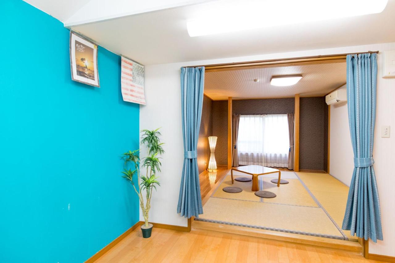 Seaside Pension Petit Shirahama Buitenkant foto